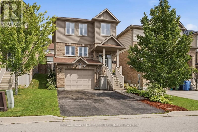 110 Oakes Crescent, Guelph (Grange Road), Ontario, N1E0J5, Guelph (Grange Road), Ontario — photo 1 of 5