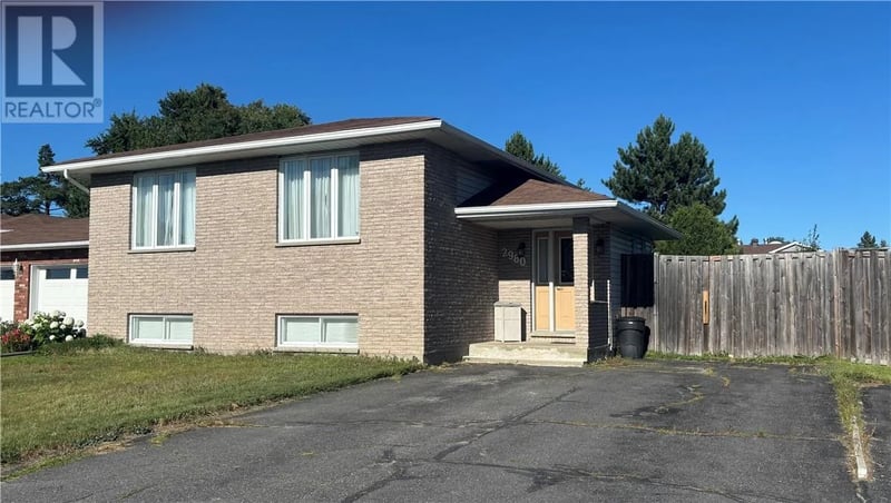 2980 Anton, Val Caron, Ontario, P3N1J3, Val Caron, Ontario — photo 1 of 5