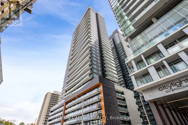 #3205 117 Broadway Avenue, Toronto (Mount Pleasant West), Ontario, M4P1V3, Toronto (Mount Pleasant West), Ontario — photo 1 of 5