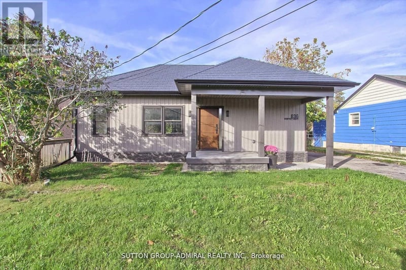836 Montsell Avenue, Georgina (Historic Lakeshore Communities), Ontario, L0E1S0, Georgina (Historic Lakeshore Communities), Ontario — photo 1 of 5