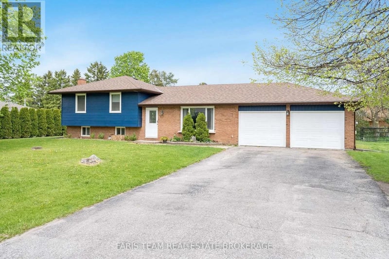 201 Parkside Crescent, Innisfil (Stroud), Ontario, L9S1G2, Innisfil (Stroud), Ontario — photo 1 of 5