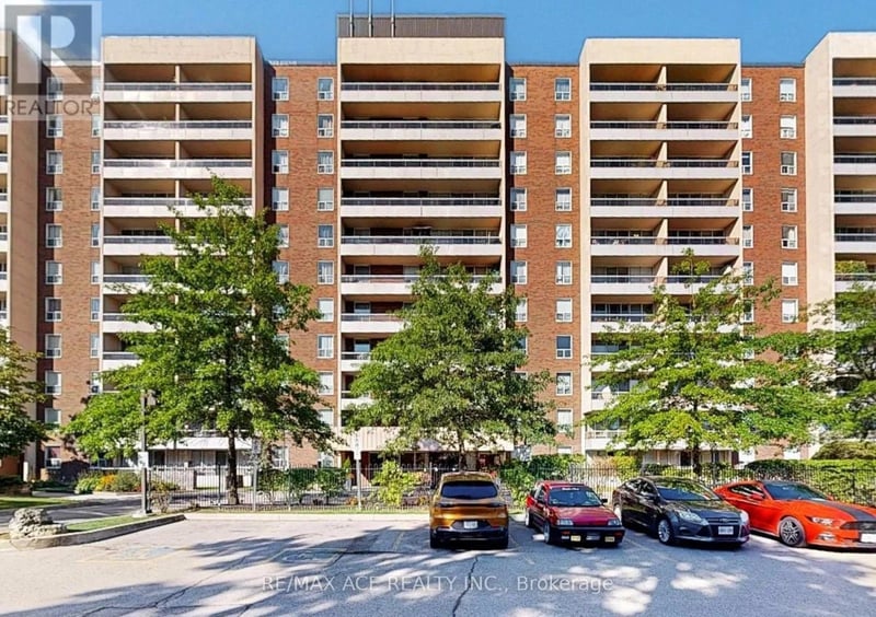 #514 31 Four Winds Drive, Toronto (York University Heights), Ontario, M3J1K9, Toronto (York University Heights), Ontario — photo 1 of 5