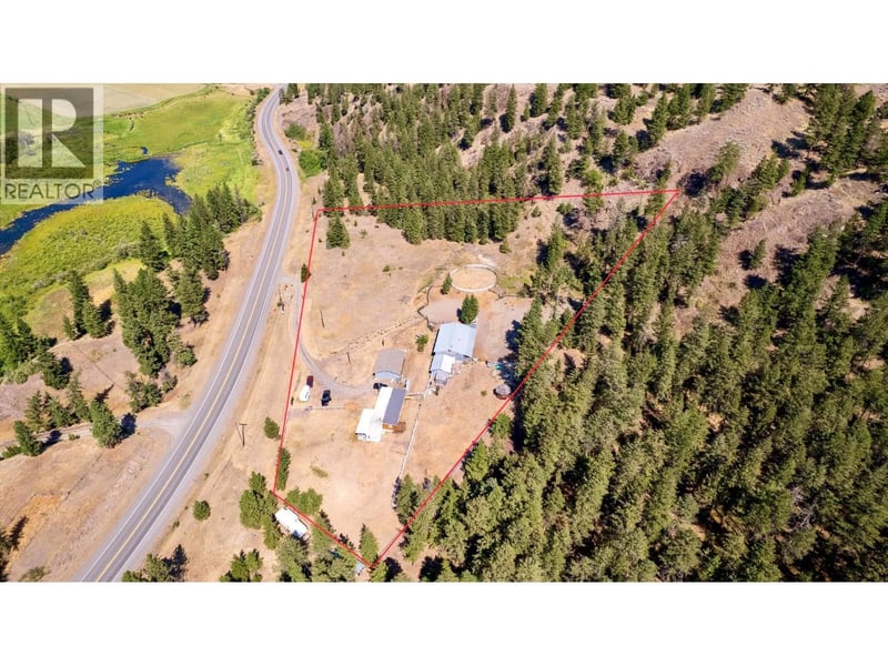 6668 Kamloops Vernon Highway 97 Highway, Westwold, British Columbia, V0E3B1, Westwold, British Columbia — photo 1 of 5