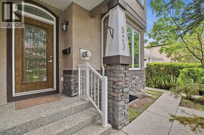523 34 Street Northwest, Calgary, Alberta, T2N2X8, Calgary, Alberta — photo 1 of 5