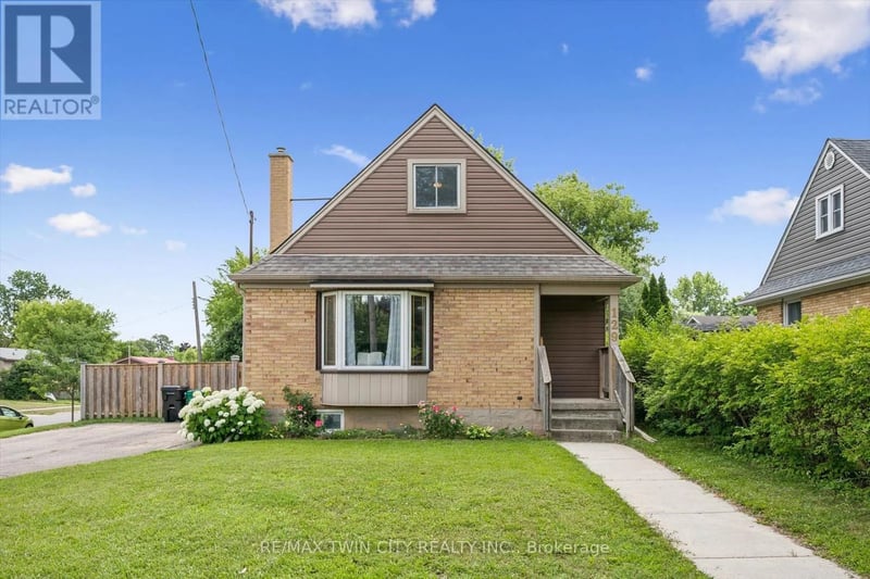 129 Florence Avenue, Kitchener, Ontario, N2A2L1, Kitchener, Ontario — photo 1 of 5