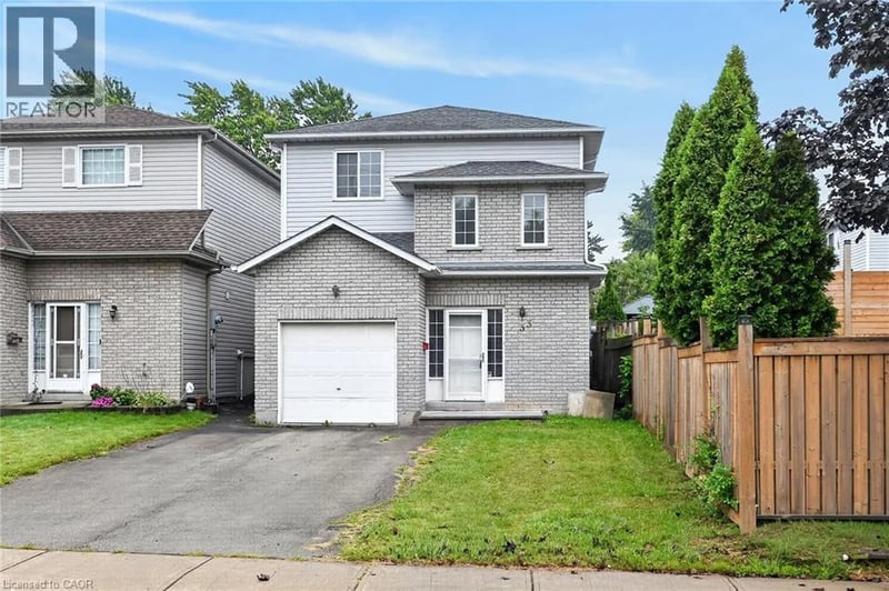 33 BRANTDALE Avenue, Hamilton, Ontario, L9C1B6, Hamilton, Ontario — photo 1 of 5