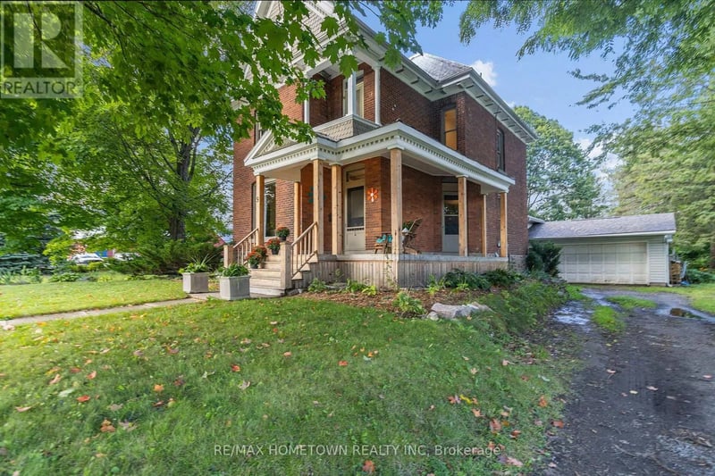9 Quabbin Road, Front of Yonge, Ontario, K0E1R0, Front of Yonge, Ontario — photo 1 of 5