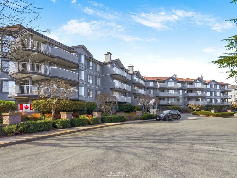 #312 5375 205 Street, Langley, British Columbia, V3A7V7, Langley, British Columbia — photo 1 of 5