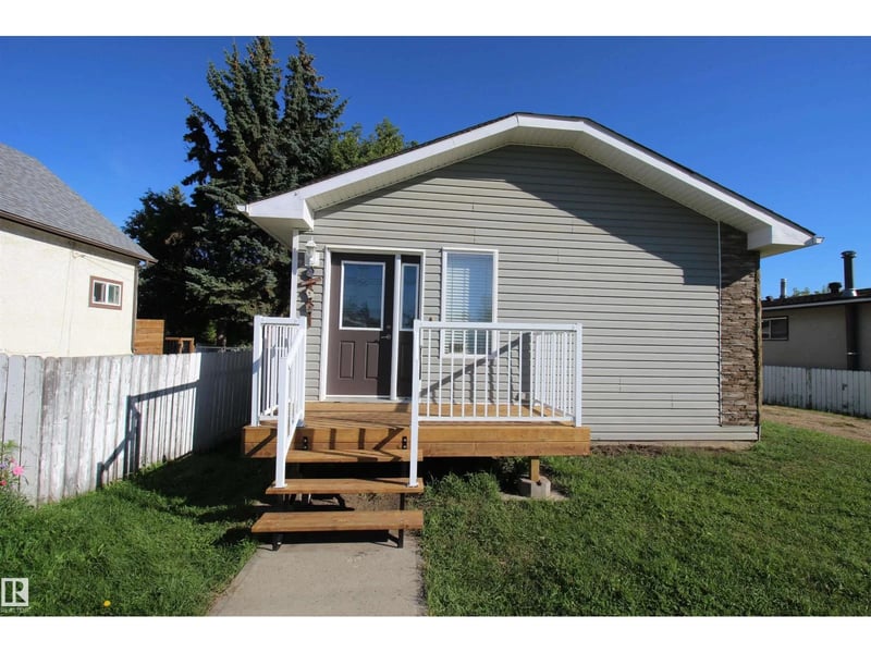 10216 101 ST, Westlock, Alberta, T7P1X9, Westlock, Alberta — photo 1 of 5