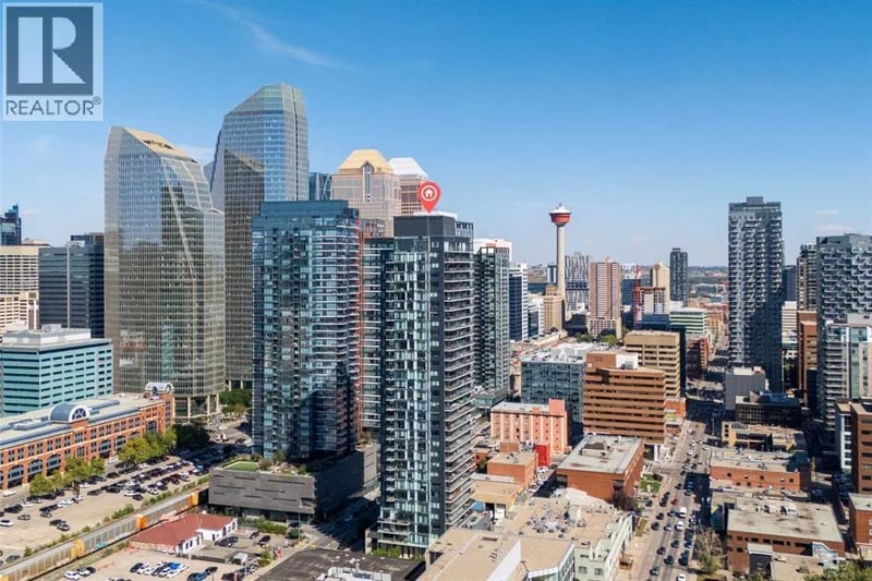 1010 6 Street Southwest, Calgary, Alberta, T2R1B4, Calgary, Alberta — photo 1 of 5