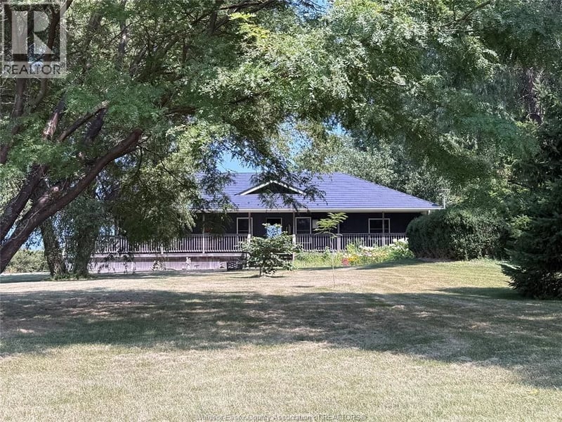 1571 McCormick Road, Pelee Island, Ontario, N0R1M0, Pelee Island, Ontario — photo 1 of 5
