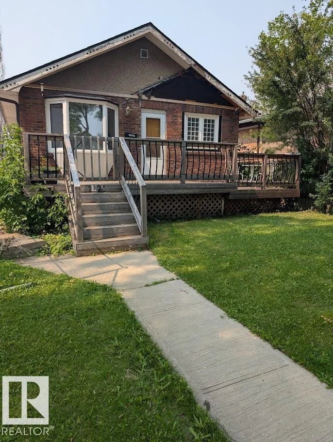 11124 97 ST NW NW, Edmonton, Alberta, T5G1W8, Edmonton, Alberta — photo 1 of 5