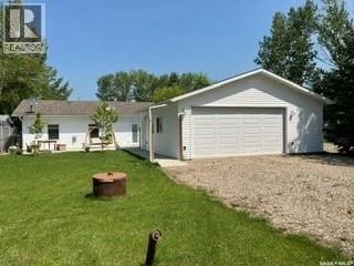 139 Lakeview DRIVE, Island View, Saskatchewan, S0G0L0, Island View, Saskatchewan — photo 1 of 5