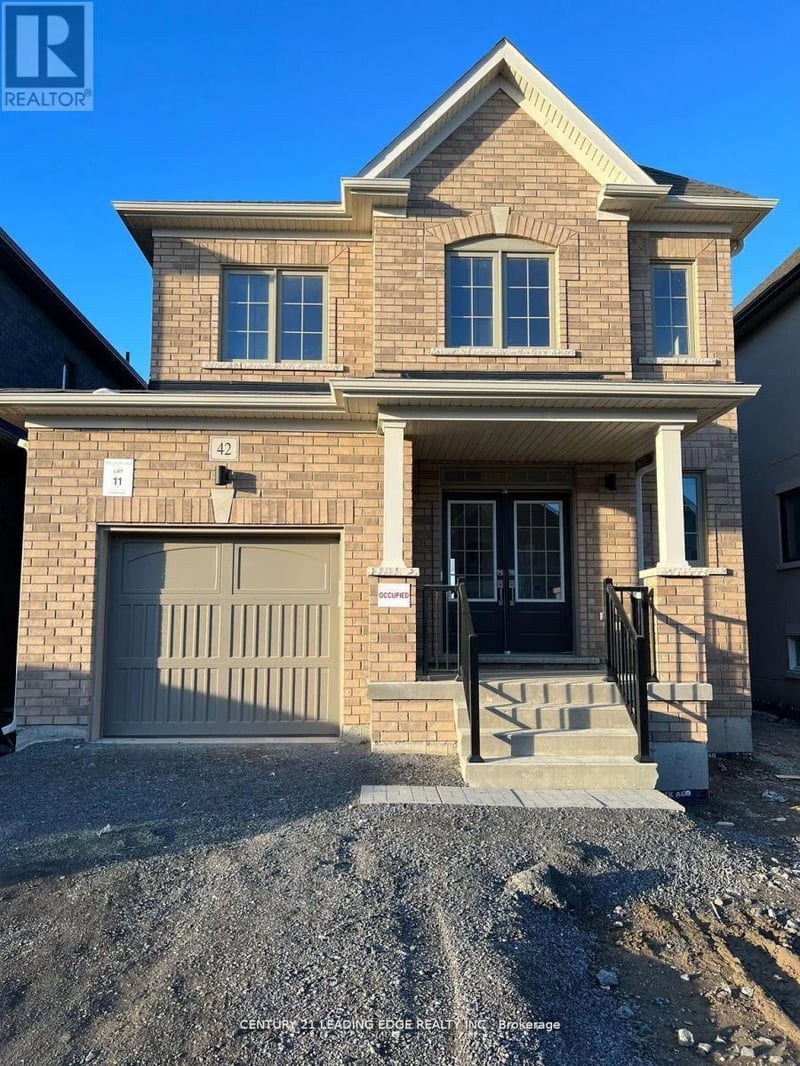 42 Ed Ewert Avenue, Clarington (Newcastle), Ontario, L1B0W9, Clarington (Newcastle), Ontario — photo 1 of 5