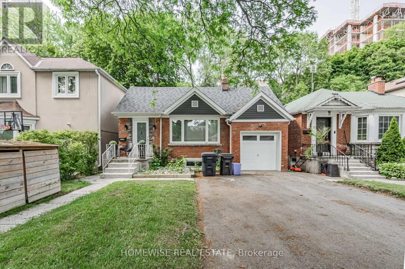 #Lower 68 Fairleigh Crescent, Toronto (Forest Hill North), Ontario, M6C3R9, Toronto (Forest Hill North), Ontario — photo 1 of 5