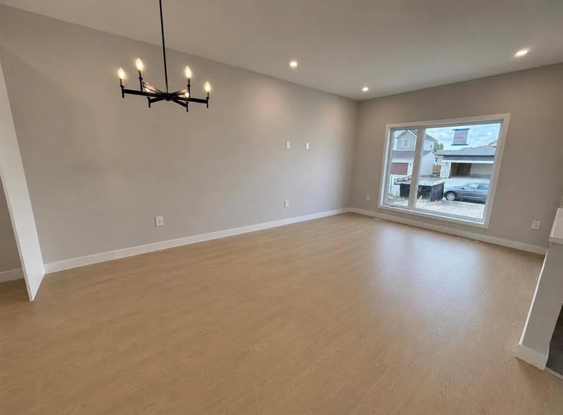 150 Rosybloom Lane, Ile Des Chenes, Manitoba, R4A0G5, Ile Des Chenes, Manitoba — photo 2 of 5