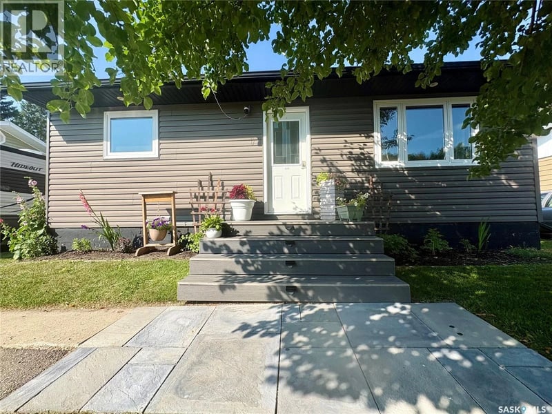 220 Allan AVENUE, Churchbridge, Saskatchewan, S0A0M0, Churchbridge, Saskatchewan — photo 1 of 5