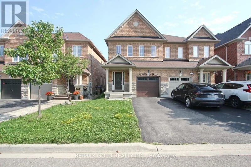 13 Walbrook Road, Brampton (Credit Valley), Ontario, L6X3E3, Brampton (Credit Valley), Ontario — photo 1 of 5