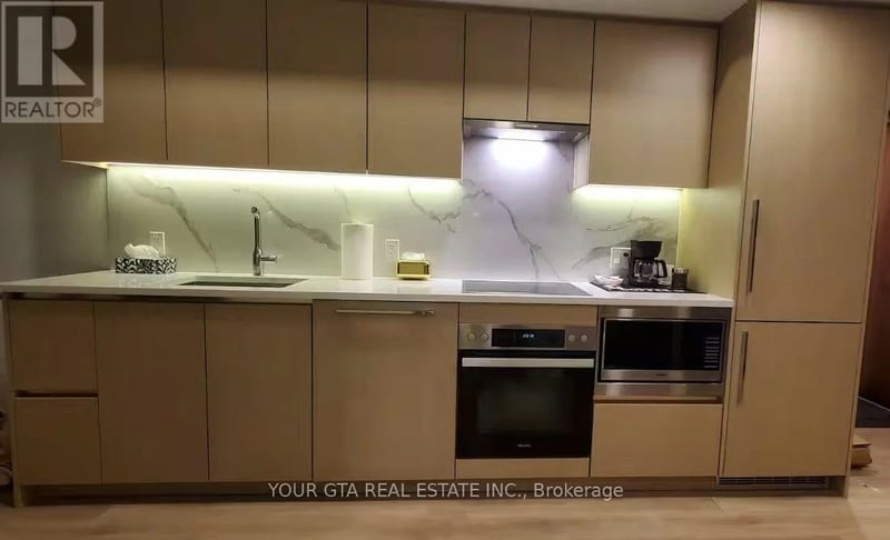 3 Concord Cityplace Way, Toronto (Waterfront Communities), Ontario, M5V0X4, Toronto (Waterfront Communities), Ontario — photo 1 of 5