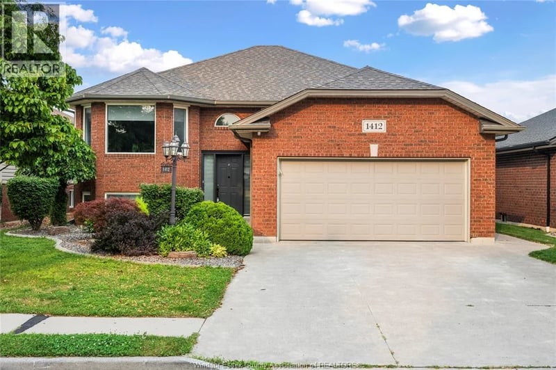 1412 KATELLA Avenue, Windsor, Ontario, N8P1R4, Windsor, Ontario — photo 1 of 5