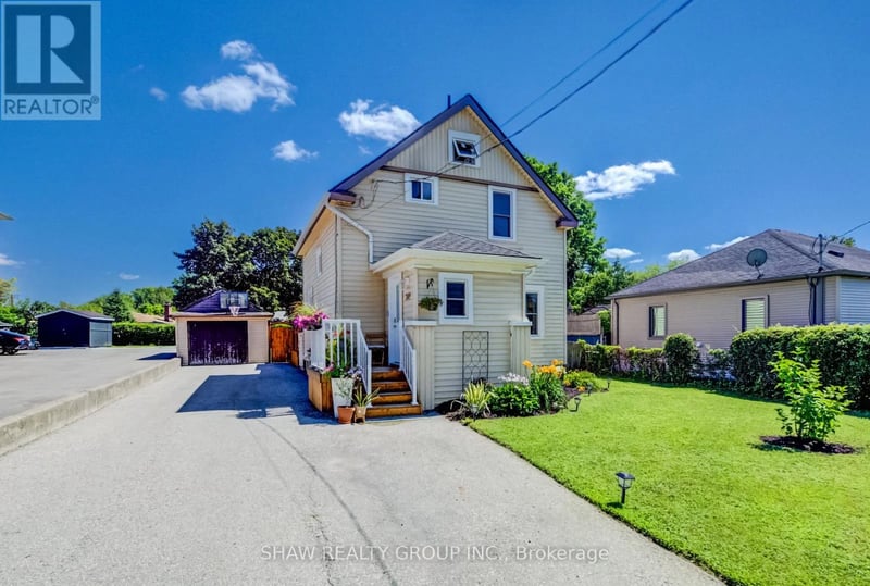 209 Belleview Avenue, Kitchener, Ontario, N2B1G6, Kitchener, Ontario — photo 1 of 5