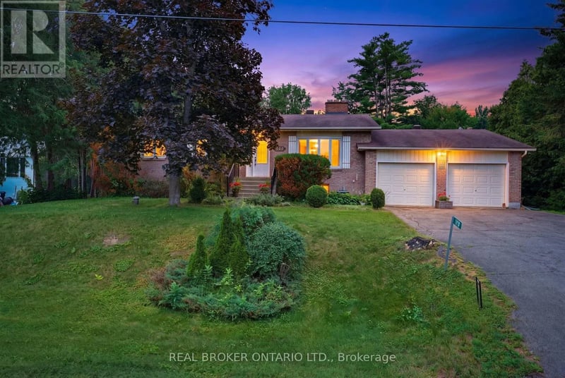 109 Highview Drive, Ottawa, Ontario, K0A3M0, Ottawa, Ontario — photo 1 of 5