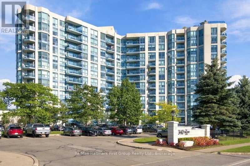 #715 340 Watson Street West, Whitby (Port Whitby), Ontario, L1N9G1, Whitby (Port Whitby), Ontario — photo 1 of 5