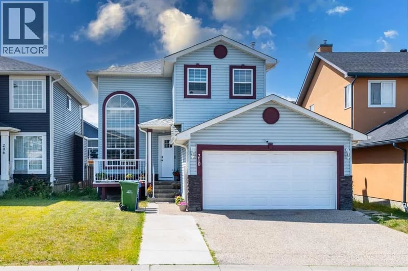 210 Taracove Landing Northeast, Calgary, Alberta, T3J4R5, Calgary, Alberta — photo 1 of 5