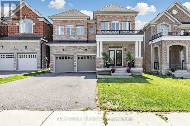 11 Robert Baldwin Boulevard, East Gwillimbury (Sharon), Ontario, L9N0R3, East Gwillimbury (Sharon), Ontario — photo 1 of 5