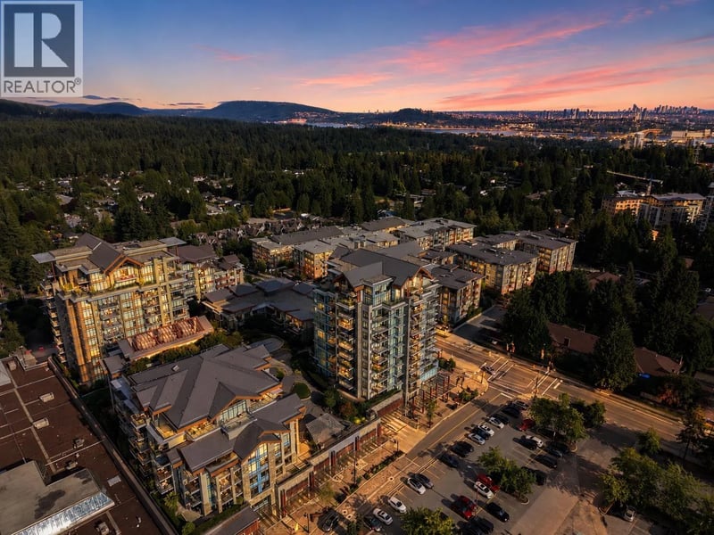 #902 1210 27TH Street, North Vancouver, British Columbia, V7J0C5, North Vancouver, British Columbia — photo 1 of 5