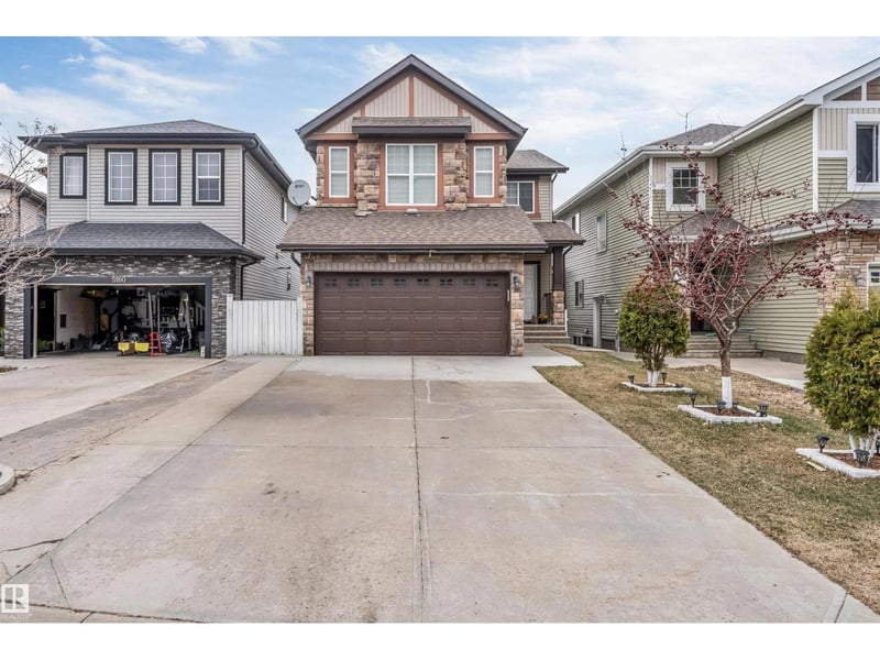 5156 2 AV SW, Edmonton, Alberta, T6X0R4, Edmonton, Alberta — photo 1 of 5