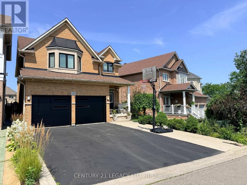 12 Aria Lane, Brampton (Bramalea North Industrial), Ontario, L6S6J5, Brampton (Bramalea North Industrial), Ontario — photo 1 of 5