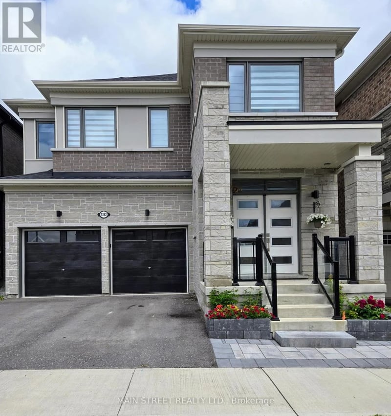#A 1382 Stillmeadow Lane, Pickering, Ontario, L1X0N5, Pickering, Ontario — photo 1 of 5