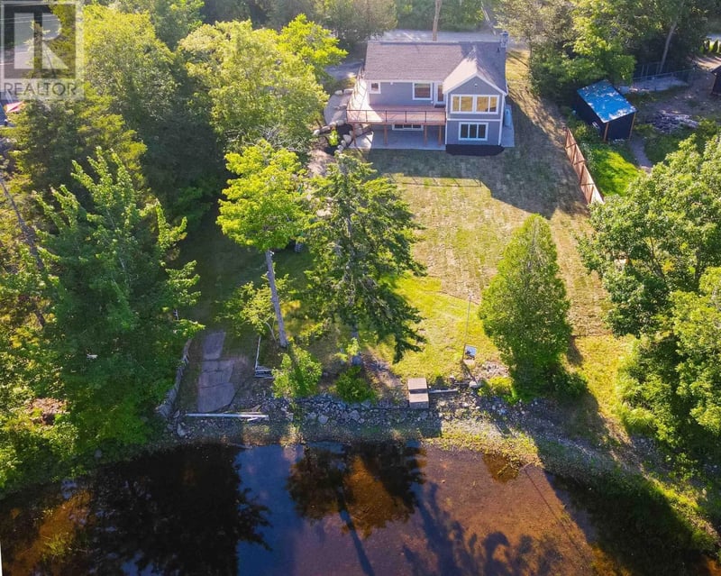 200 Douglaswood Drive, Mount Uniacke, Nova Scotia, B0N1Z0, Mount Uniacke, Nova Scotia — photo 1 of 5