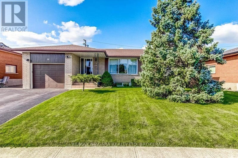 19 Eastdale Crescent, Welland (Lincoln/Crowland), Ontario, L3B1E6, Welland (Lincoln/Crowland), Ontario — photo 1 of 5