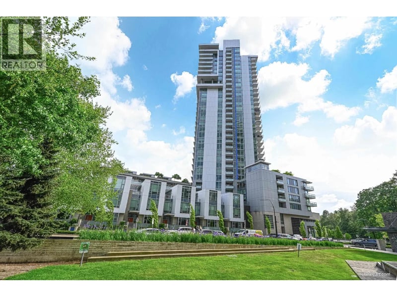 #606 1500 FERN Street, North Vancouver, British Columbia, V7J0E6, North Vancouver, British Columbia — photo 1 of 5