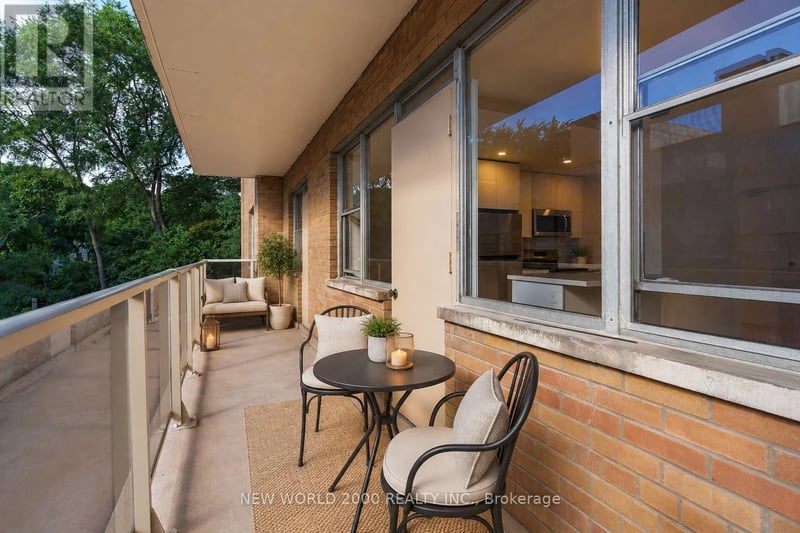 #604 1220 Bayview Avenue, Toronto (Leaside), Ontario, M4G2Z7, Toronto (Leaside), Ontario — photo 1 of 5