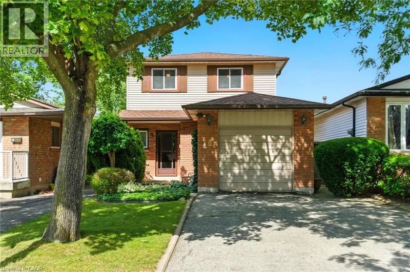 39 MEGNA Court, Hamilton, Ontario, L9C6Y6, Hamilton, Ontario — photo 1 of 5