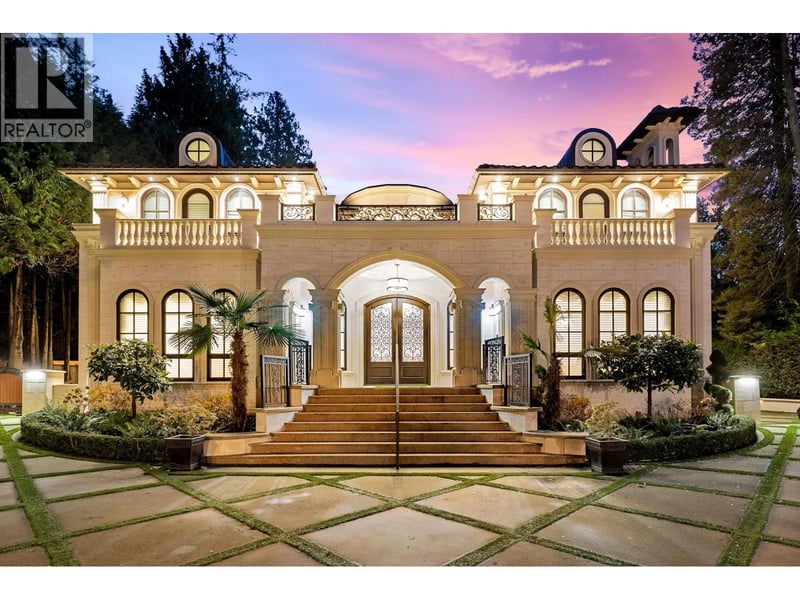 4768 4TH Avenue, Vancouver, British Columbia, V6T1C2, Vancouver, British Columbia — photo 1 of 5