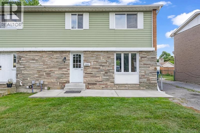 10357 Shenandoah, Windsor, Ontario, N8R1B6, Windsor, Ontario — photo 1 of 5
