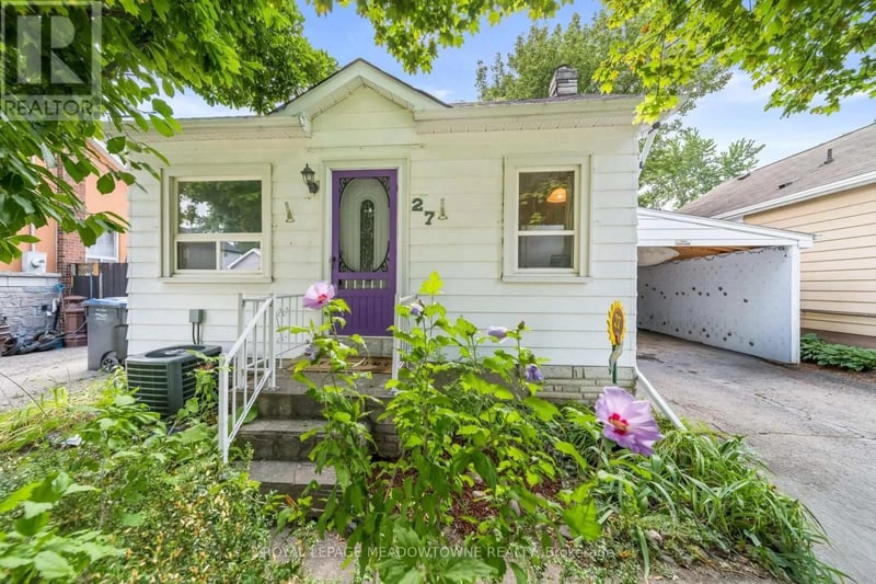 27 Royce Avenue, Brampton (Downtown Brampton), Ontario, L6Y1J6, Brampton (Downtown Brampton), Ontario — photo 1 of 5