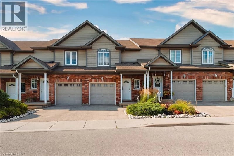#4 975 STRASBURG Road, Kitchener, Ontario, N2E0A8, Kitchener, Ontario — photo 1 of 5
