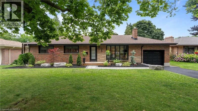 25 SENECA Crescent, Brantford, Ontario, N3R1K3, Brantford, Ontario — photo 1 of 5