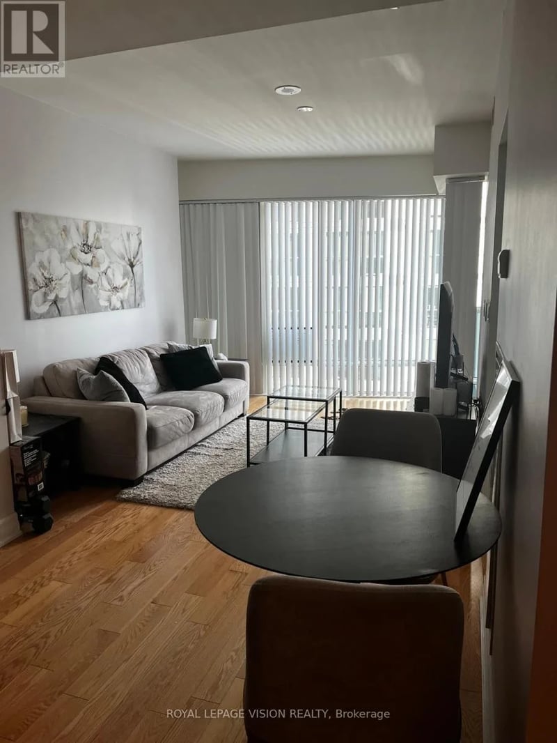 #2701 8 The Esplanade Avenue, Toronto (Waterfront Communities), Ontario, M5E0A6, Toronto (Waterfront Communities), Ontario — photo 1 of 5