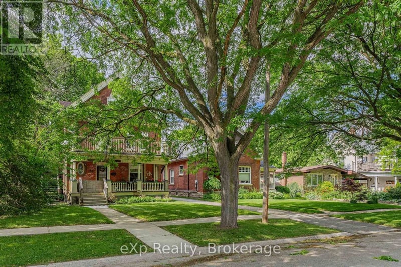 126 Chatham Street, Brant (Brantford Twp), Ontario, N3S4G4, Brant (Brantford Twp), Ontario — photo 1 of 5
