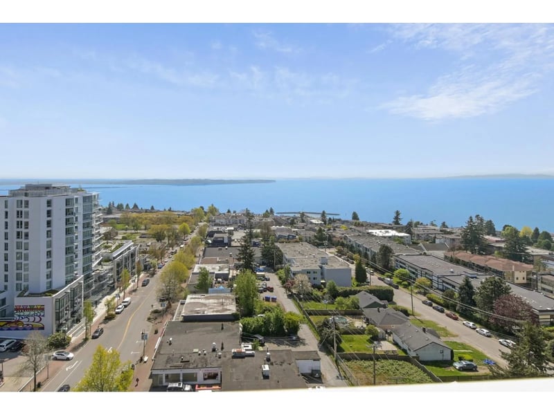 #1404 1441 JOHNSTON Road, White Rock, British Columbia, V4B3Z4, White Rock, British Columbia — photo 1 of 5
