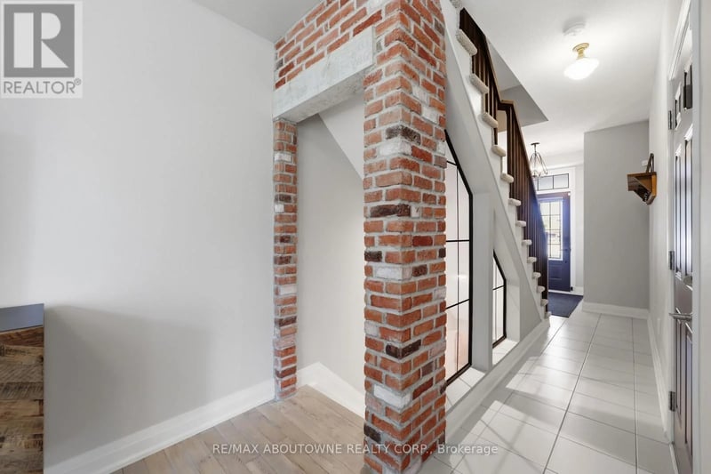 #63 1401 Plains Road East, Burlington (Freeman), Ontario, L7R0C2, Burlington (Freeman), Ontario — photo 1 of 5