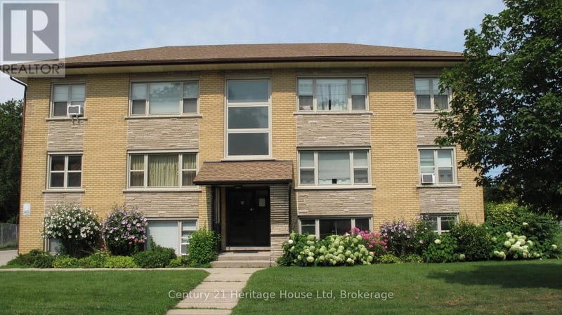 ##6 126 Waverley Drive, Guelph (Riverside Park), Ontario, N1E1G8, Guelph (Riverside Park), Ontario — photo 1 of 5