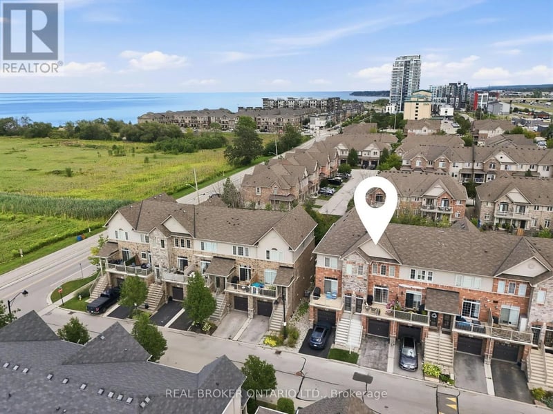 #15 541 Winston Road, Grimsby (Grimsby Beach), Ontario, L3M0C5, Grimsby (Grimsby Beach), Ontario — photo 1 of 5