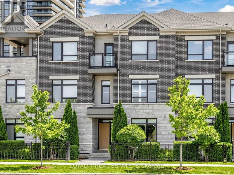 52 South Park Road, Markham (Commerce Valley), Ontario, L3T0G6, Markham (Commerce Valley), Ontario — photo 1 of 5